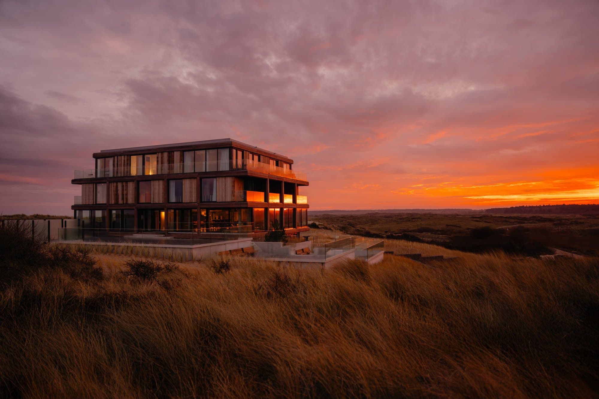 Dutchen vakantiewoning bij zonsondergang